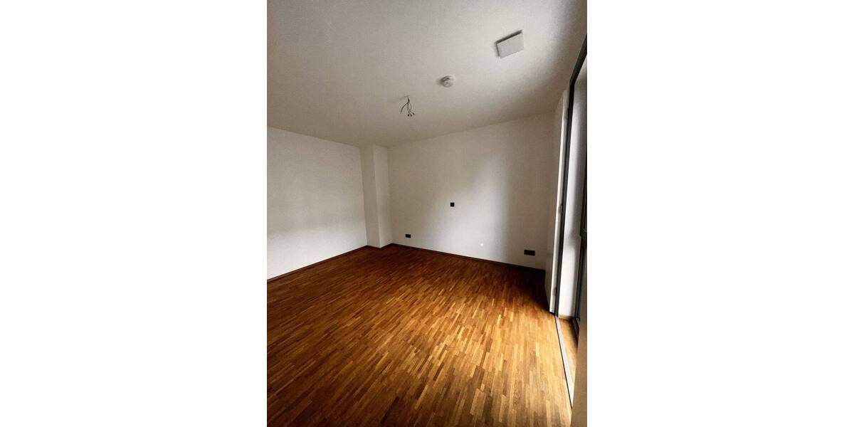 Etagenwohnung Dresden Äußere Neustadt - 2 Zimmer, 59 m&sup2;, 950&euro; | Angebot:26902817