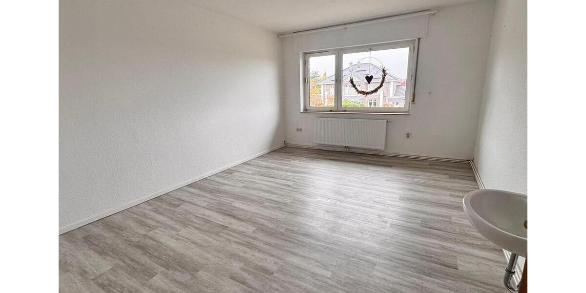 Etagenwohnung Werlte - 3 Zimmer, 120 m&sup2;, 550&euro; | Angebot:23567000