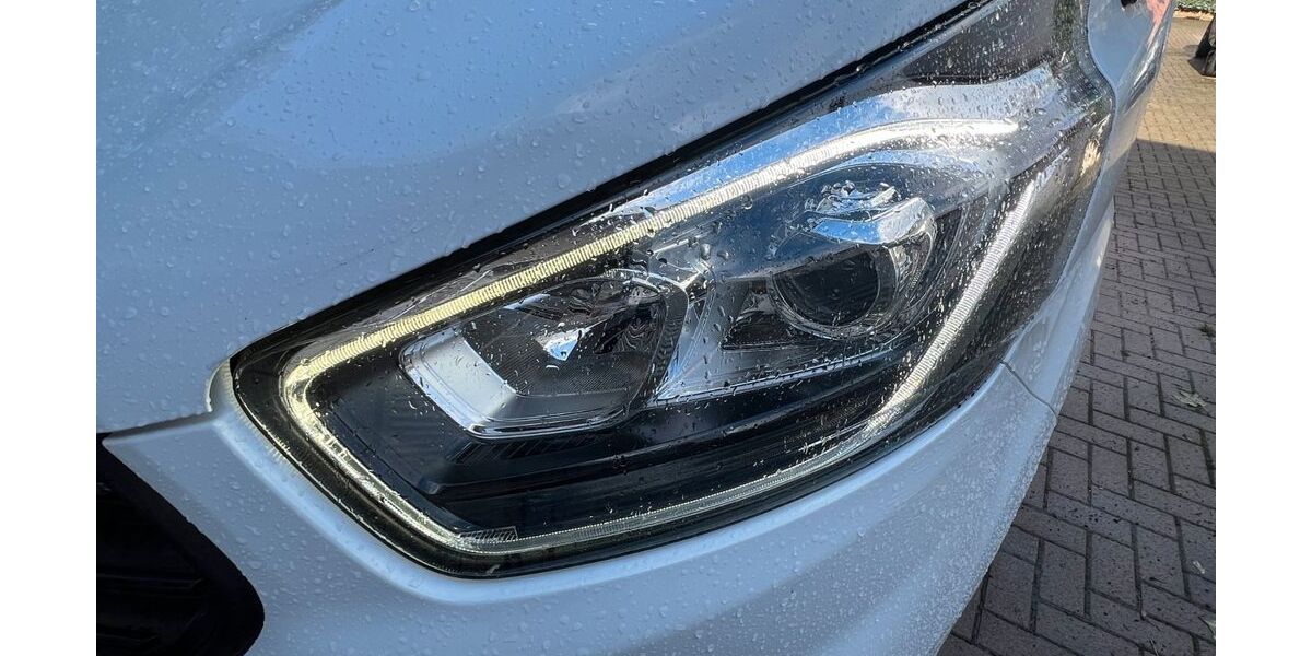 Ford Transit Custom 87.700 km 19.400 &euro; Lübeck 23560