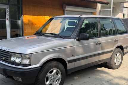 Land Rover Range Rover 299.000 km 4.990 &euro; München 81825