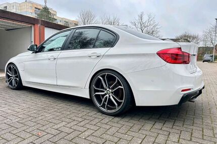 BMW 330 74.000 km 19.990 &euro; Harrislee 24955