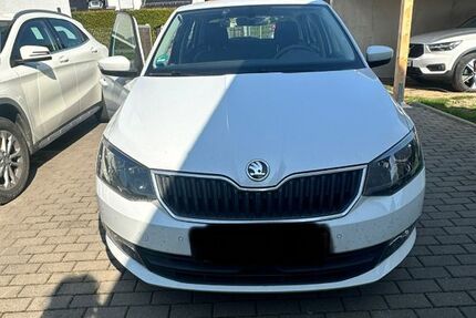Skoda Fabia 72.000 km 8.000 &euro; Adersleben 38828