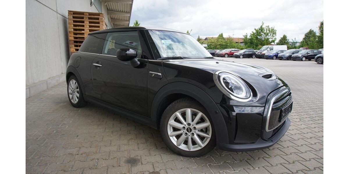 Mini Cooper SE 29.000 km 16.950 &euro; Parkstetten 94365