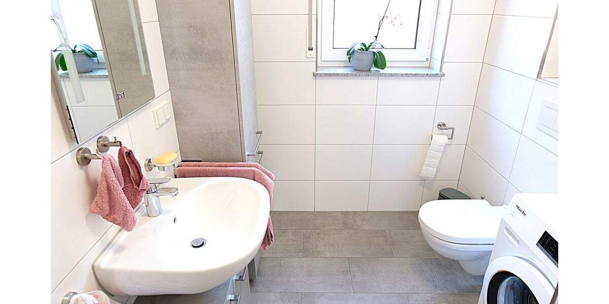 Etagenwohnung Bad Hersfeld - 3 Zimmer, 81 m&sup2;, 280.000&euro; | Angebot:25670594