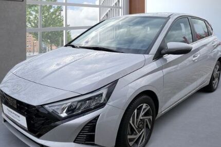 Hyundai i20 9.900 km 18.785 &euro; Augsburg 86165