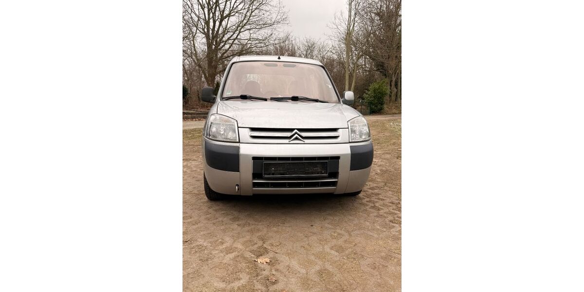 Citroen Berlingo 208.092 km 1.450 &euro; Fahrdorf 24857