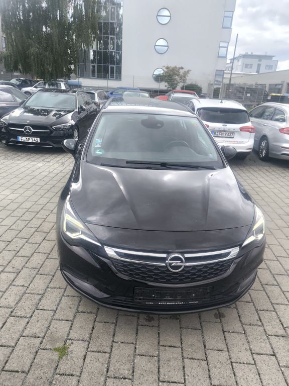 Opel Astra 175.000 km 7.490 € Berlin 10439