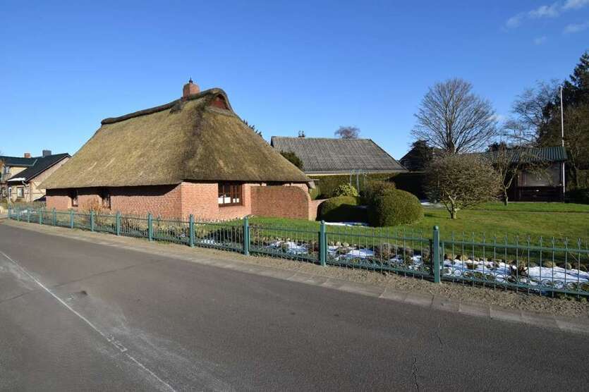 Haus zum Kaufen in Hohn 218.000 € 98.83 m²