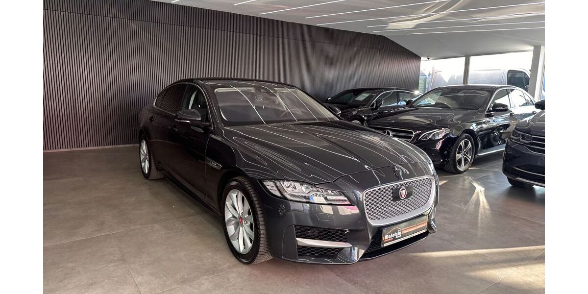 Jaguar XF 78.888 km 23.950 &euro; Brandenburg an der Havel 14772