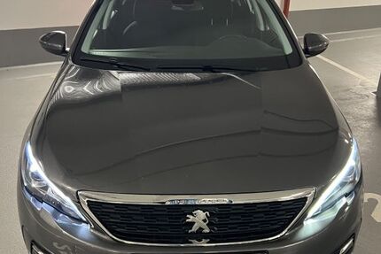 Peugeot 308 63.070 km 11.600 &euro; München 81379
