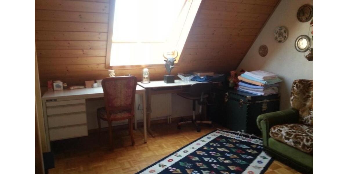 Dachgeschoßwohnung Neuenburg am Rhein - 3 Zimmer, 84 m&sup2;, 1.100&euro; | Angebot:26339926