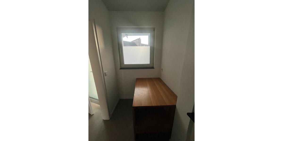 Zentrales und saniertes Apartment zu verkaufen 1 zimmer