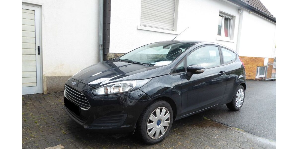 Ford Fiesta 105.000 km 5.500 &euro; Wiehl 51674