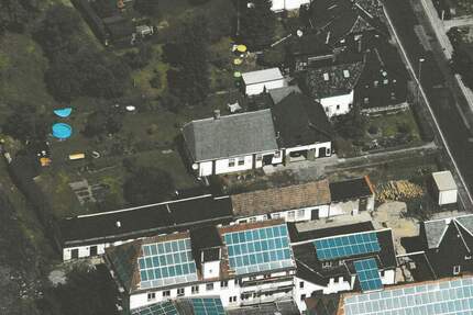 Charmantes Baugrundstück - alt trifft neu zimmer
