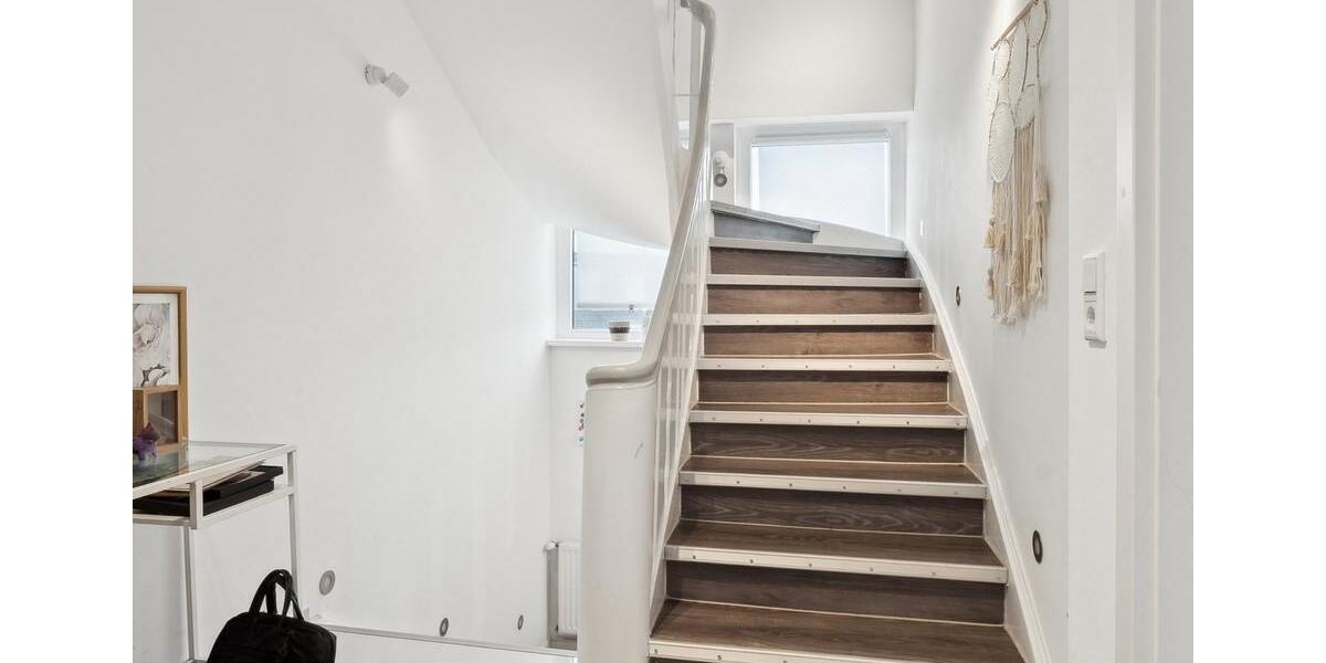 Einfamilienhaus Dortmund Huckarde - 8 Zimmer, 234 m&sup2;, 649.000&euro; | Angebot:26821744