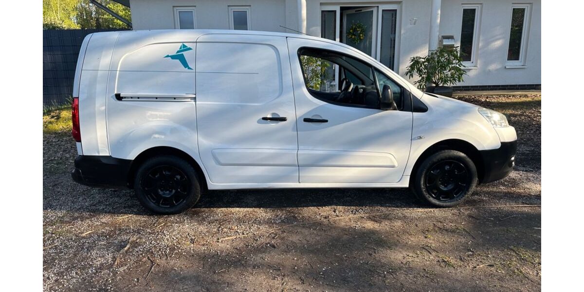 Peugeot Partner 206.000 km 2.980 &euro; Bremen 28755