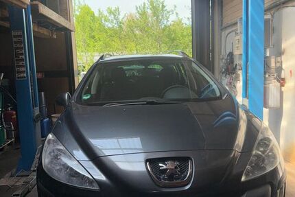 Peugeot 308 195.000 km 1.100 &euro; Stein 90547