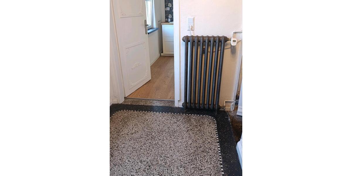 Einfamilienhaus Gummersbach Berstig Süd - 6 Zimmer, 130 m&sup2;, 375.000&euro; | Angebot:27083352