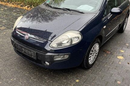 Fiat Punto 186.000 km 2.699 € Paderborn 33100
