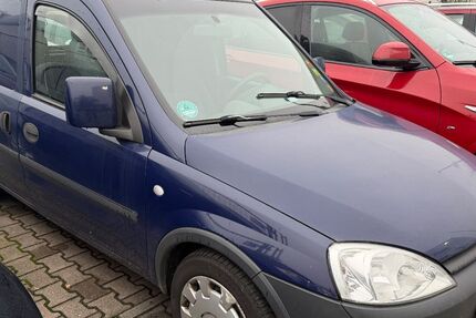 Opel Combo 156.641 km 1.700 &euro; Darmstadt 64293