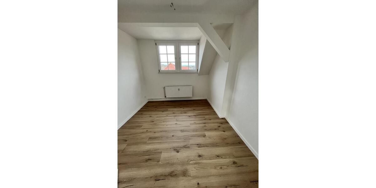 Etagenwohnung Hainichen - 2 Zimmer, 35 m&sup2;, 230&euro; | Angebot:26635767