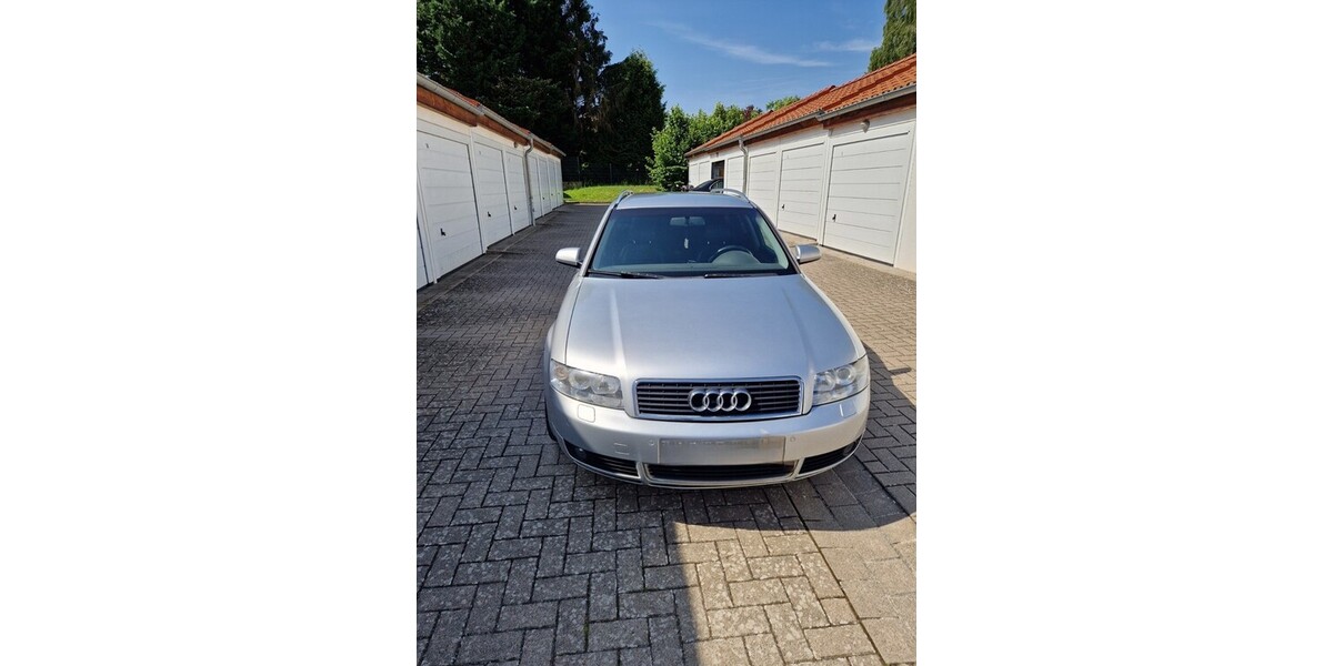 Audi A4 Avant 323.000 km 2.099 &euro; Barsinghausen 30890