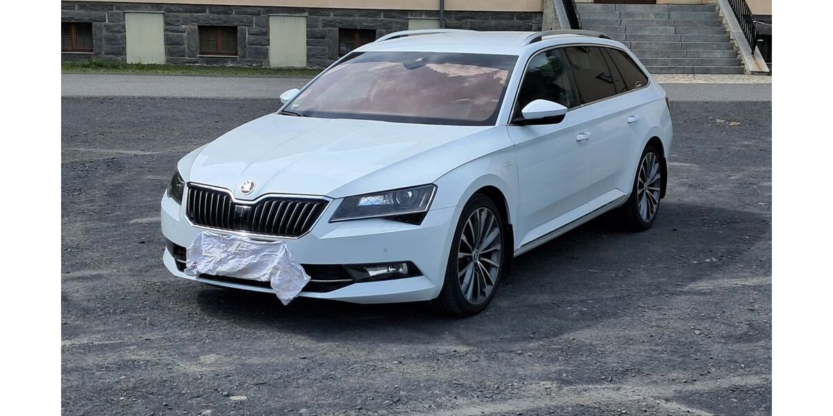 Skoda Superb 98.550 km 21.499 &euro; Sonneberg 96515