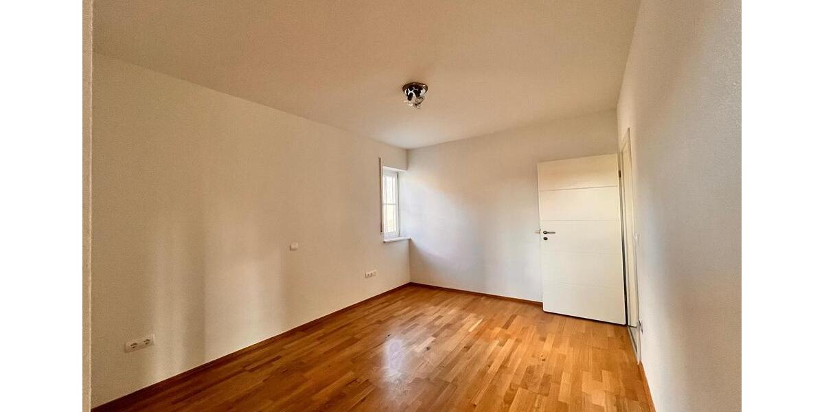 Einfamilienhaus Neuhaus an der Pegnitz - 7 Zimmer, 251 m&sup2;, 799.000&euro; | Angebot:26177929