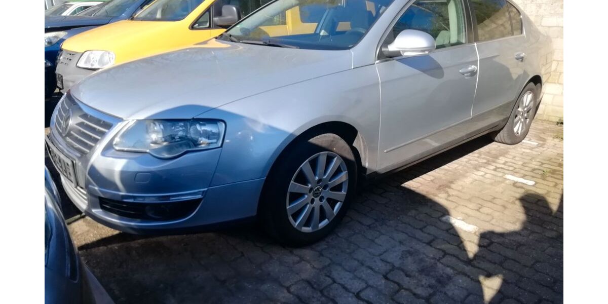 VW Passat 279.404 km 2.490 &euro; Essen 45309
