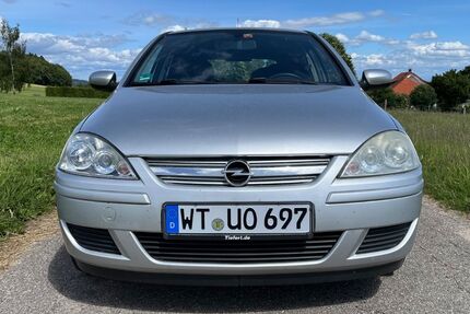 Opel Corsa 151.000 km 1.650 &euro; Bad Säckingen 79736