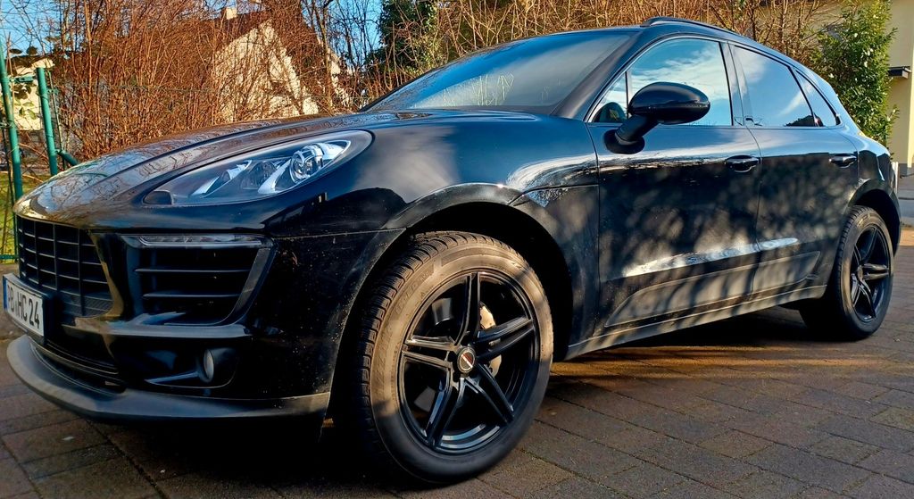 Porsche Macan 36.000 km 47.500 &euro; Paderborn 33106