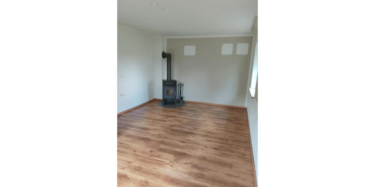 Doppelhaushälfte Arzberg - 1 Zimmer, 90 m&sup2;, 70.000&euro; | Angebot:26535126