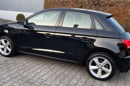 Audi A1 122.000 km 12.000 &euro; Windischeschenbach 92670