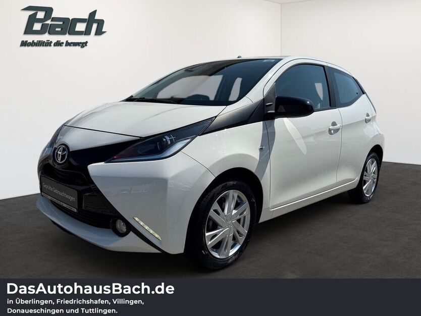 Aygo (X)