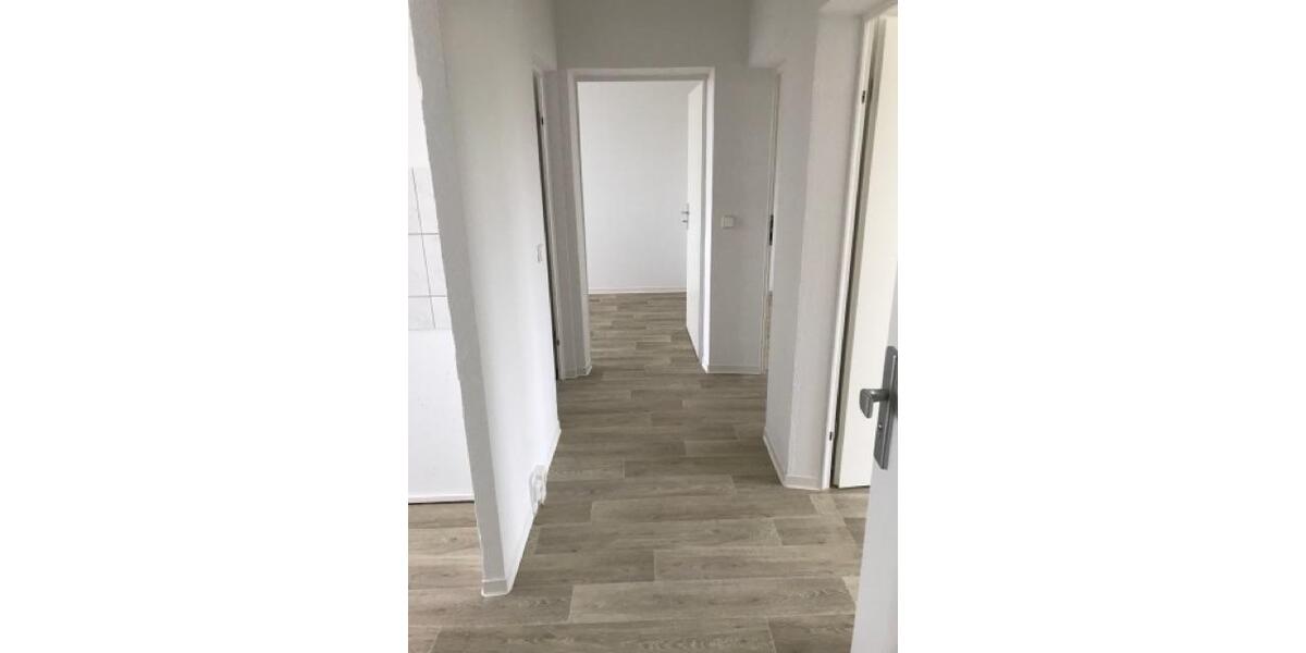 Etagenwohnung Angermünde - 3 Zimmer, 61 m&sup2;, 375&euro; | Angebot:26393790
