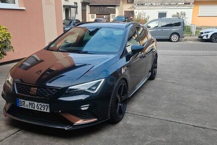 Seat Leon 99.000 km 25.800 &euro; Bruchsal 76646