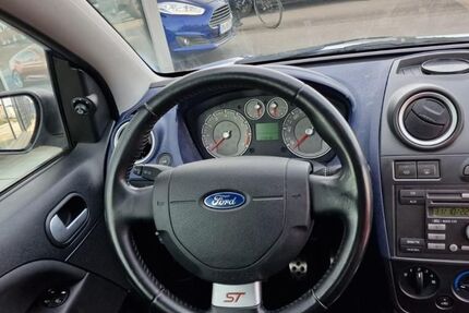 Ford Fiesta 201.000 km 2.800 &euro; Kerpen 50169