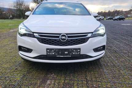 Opel Astra 97.000 km 8.999 &euro; Steinau an der Strasse 36396