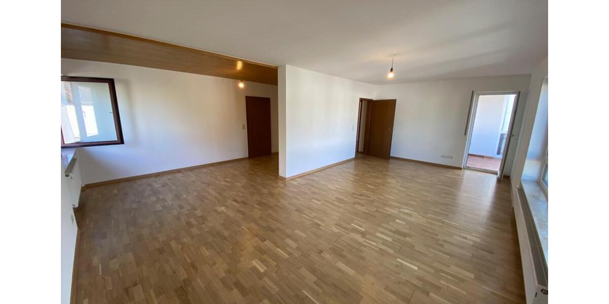 Etagenwohnung Gmund am Tegernsee - 3 Zimmer, 105 m&sup2;, 850&euro; | Angebot:25641076