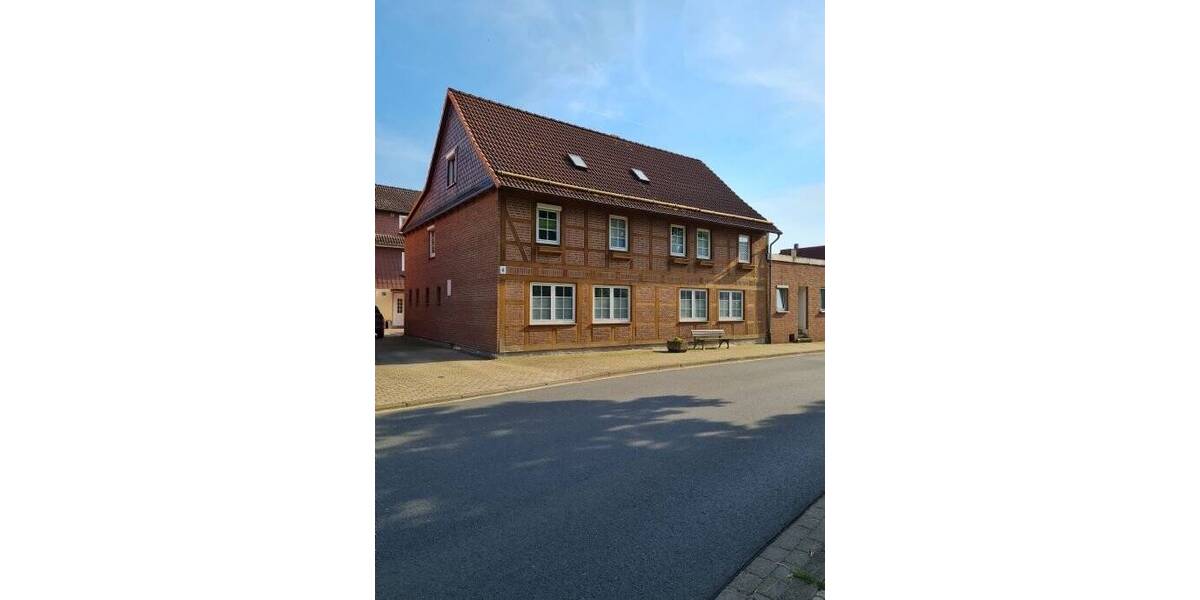 Freistehendes Haus für eine Großfamilie oder WG 1 zimmer