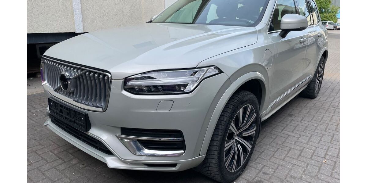 Volvo XC90 159.500 km 32.900 &euro; Berlin 12057