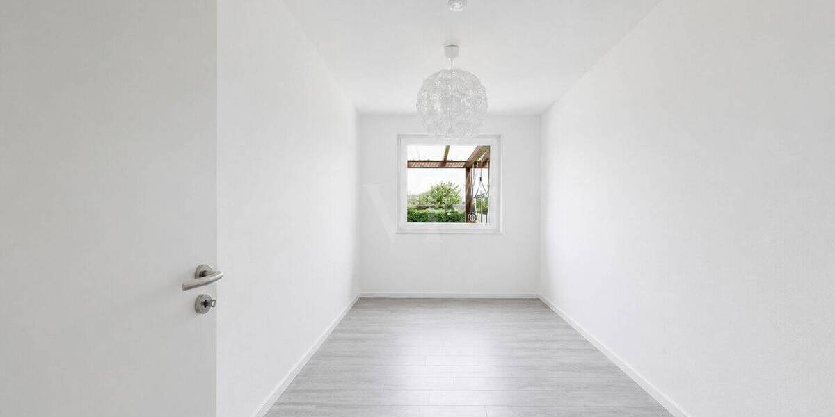 Einfamilienhaus Werneuchen OT Hirschfelde Werneuchen - 8 Zimmer, 220 m&sup2;, 845.000&euro; | Angebot:25746079