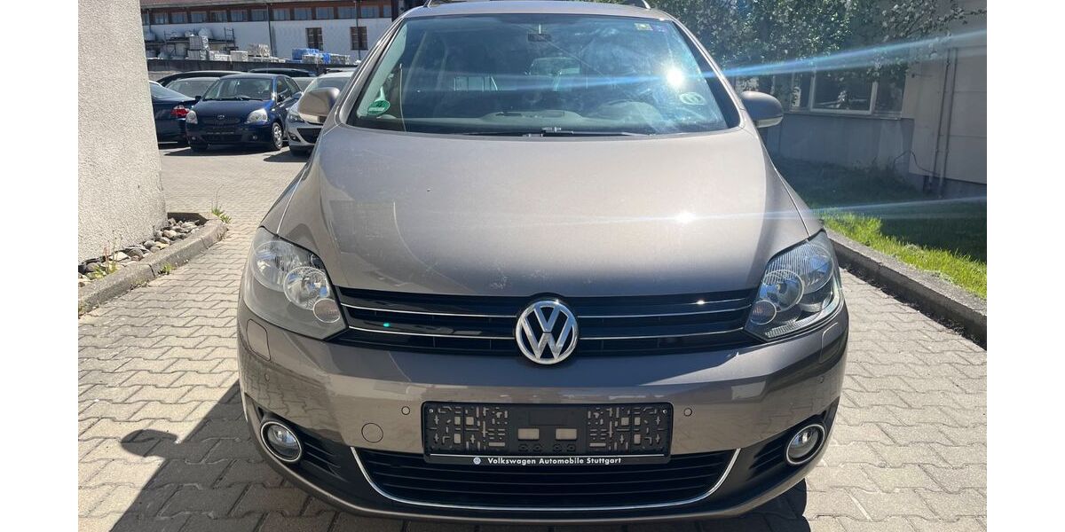 VW Golf 78.000 km 9.550 &euro; Holzgerlingen 71088