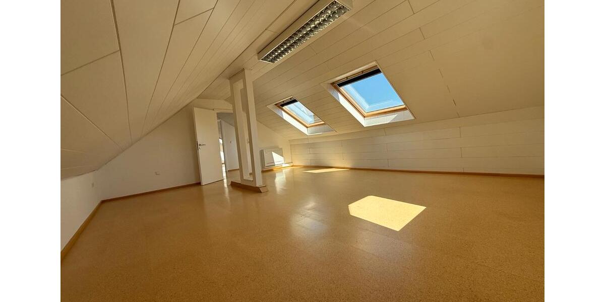 Maisonettenwohnung Eppelborn - 3 Zimmer, 80 m&sup2;, 700&euro; | Angebot:26328114