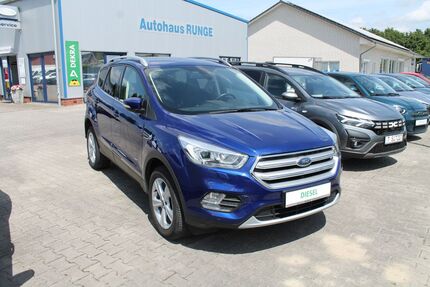 Ford Kuga 89.050 km 16.250 &euro; Großenkneten 26197