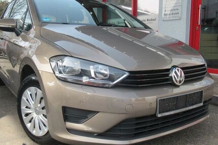 VW Golf Sportsvan 79.000 km 10.500 &euro; Solingen 42697