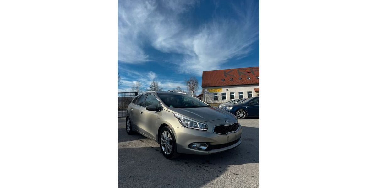 Kia ceed Sportswagon 195.000 km 3.000 &euro; Velten 16727
