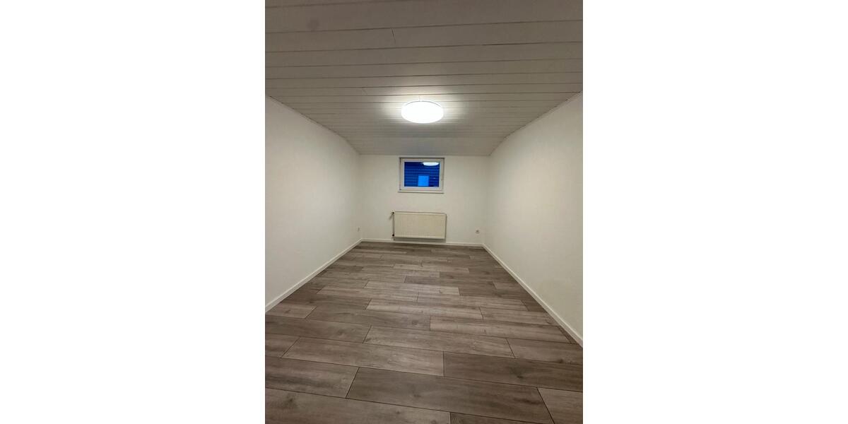 Dachgeschoßwohnung Siegburg - 2 Zimmer, 67 m&sup2;, 1.075&euro; | Angebot:26424615