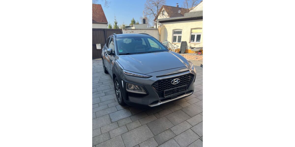 Hyundai KONA 96.596 km 15.499 &euro; Halle 06116
