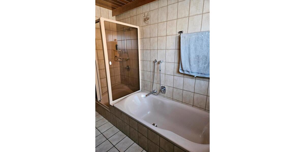 Doppelhaushälfte Kösching - 5 Zimmer, 127 m&sup2;, 360.000&euro; | Angebot:27076303